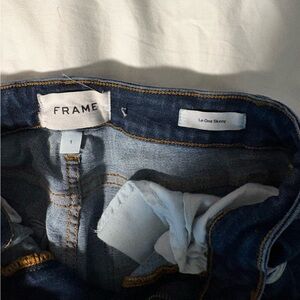 Frame Denim Women's Skinny Jeans in Dark Indigo Blue